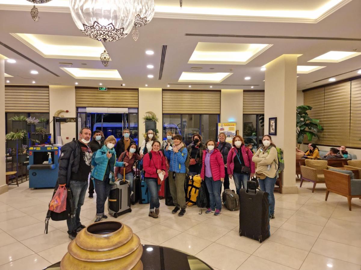 City Tower Hotel Aqaba Bagian luar foto