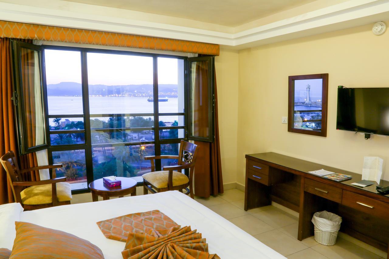 City Tower Hotel Aqaba Bagian luar foto